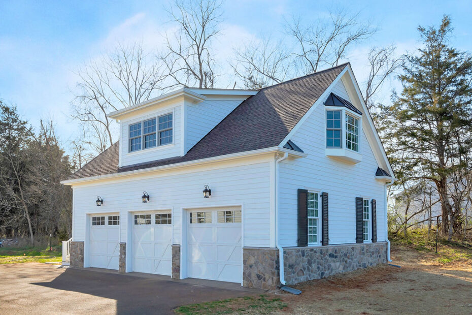 Consider A Carriage House For Your Property