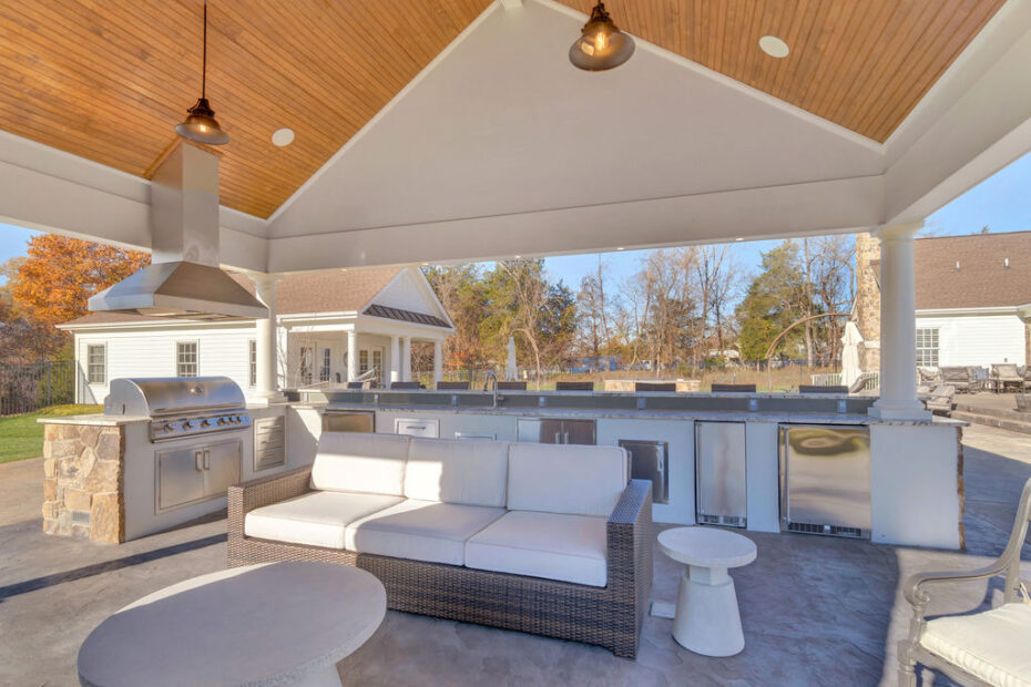 Turn Your Back Yard Into A Relaxing Retreat