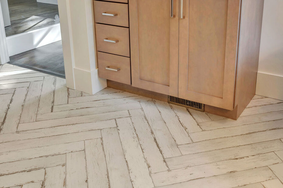 Faux-Wood Tile Is Perfect For Your Bathroom Remodel